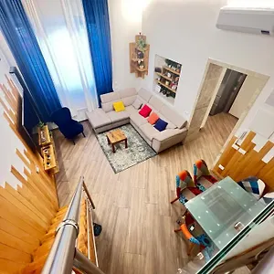 https://monems-house-portello.italymilanhotels.net